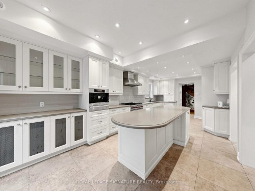 92 Inglewood Drive, Toronto, ON 