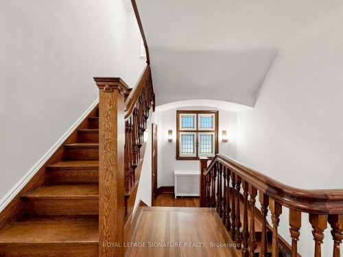 92 Inglewood Drive, Toronto, ON 