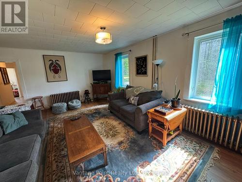 316057 6 Highway, Chatsworth, ON 