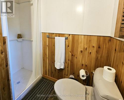 378 Spectacle Lake Road, Madawaska Valley, ON 