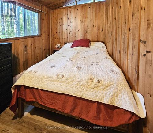 378 Spectacle Lake Road, Madawaska Valley, ON 