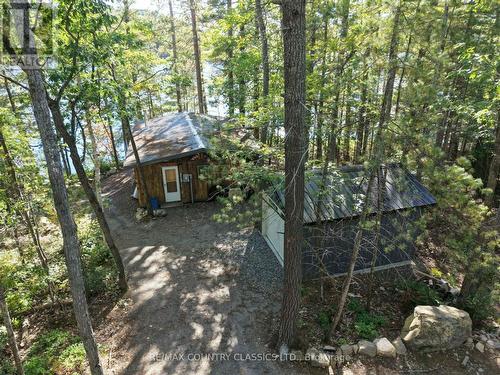 378 Spectacle Lake Road, Madawaska Valley, ON 