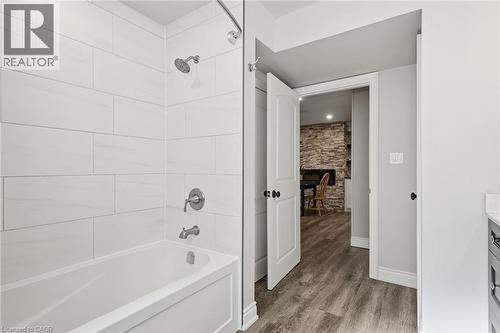 26 Alexander Avenue, Cambridge, ON 