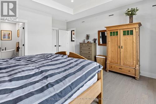 80 Cabin House Road, Westport, ON 