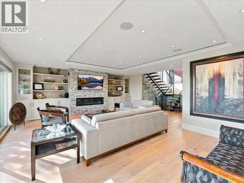1524 Ottawa Avenue, West Vancouver, BC 
