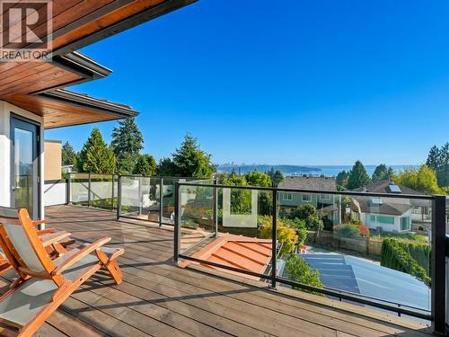 1524 Ottawa Avenue, West Vancouver, BC 