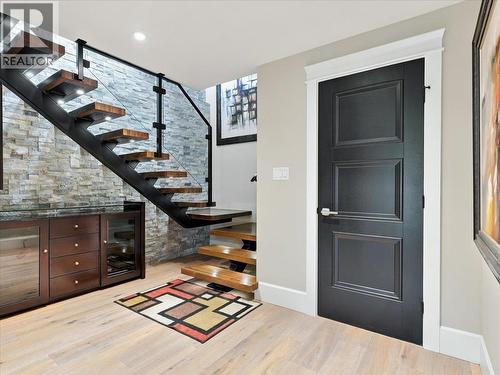 1524 Ottawa Avenue, West Vancouver, BC 
