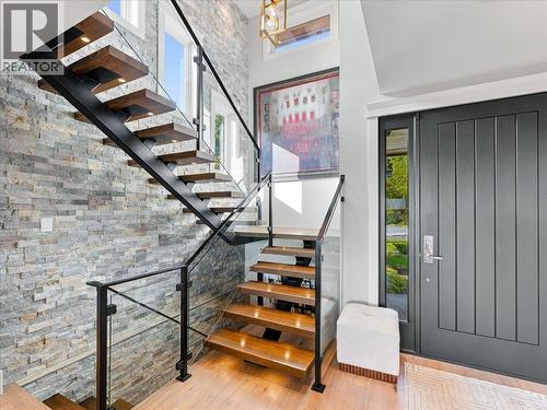 1524 Ottawa Avenue, West Vancouver, BC 