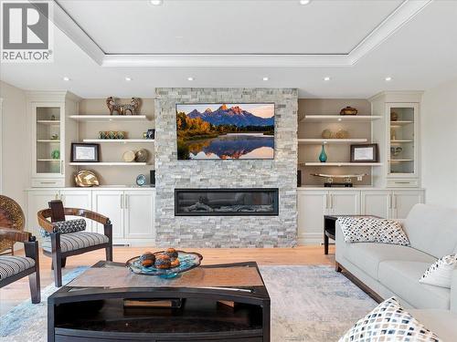 1524 Ottawa Avenue, West Vancouver, BC 