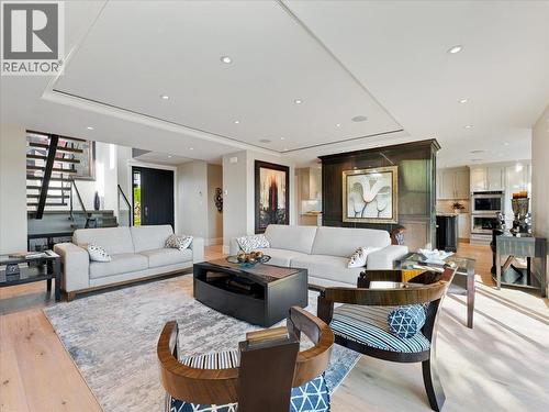1524 Ottawa Avenue, West Vancouver, BC 