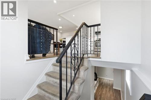 2328 Malcolm Crescent, Burlington, ON 