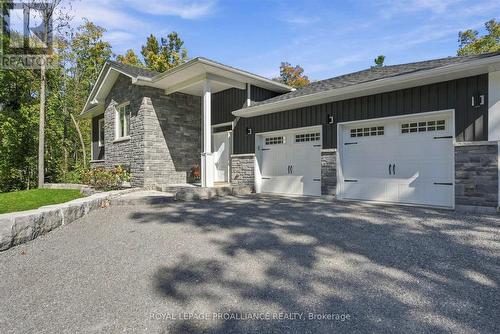 322 Elbow Point Road, Trent Lakes, ON 