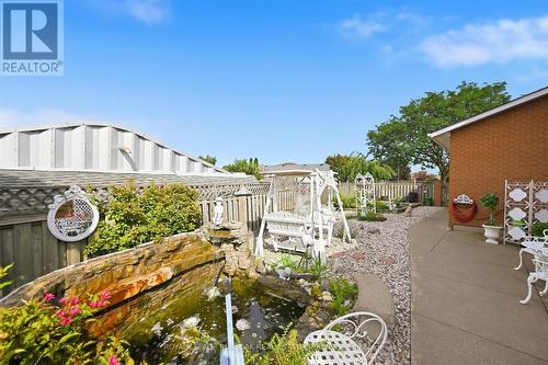 83 Oakridge Drive, Hamilton, ON 