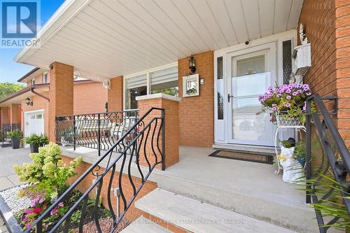 83 Oakridge Drive, Hamilton, ON 