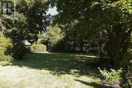 552 Lake St, Sault Ste. Marie, ON 