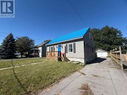 22 PARKER STREET Belleville (Belleville Ward), ON K8P 1C8