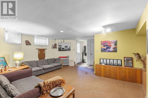 105 Roxborough Street E, Toronto, ON 