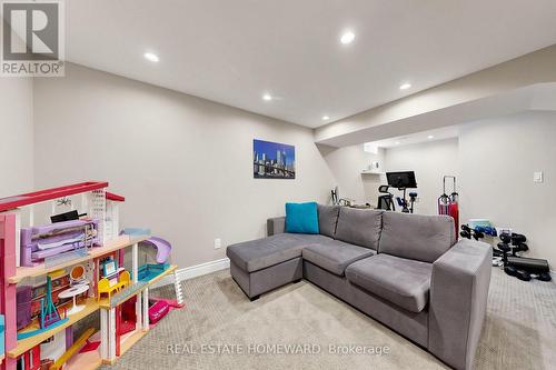 242 Badessa Circle, Vaughan, ON 