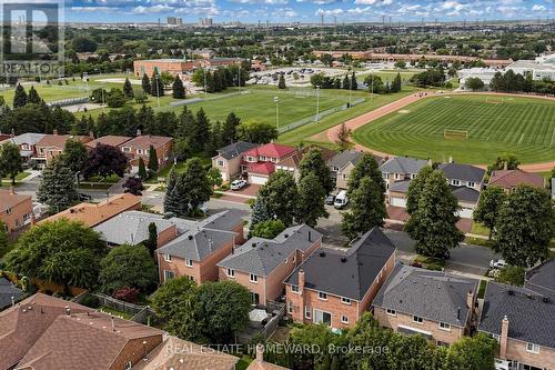242 Badessa Circle, Vaughan, ON 