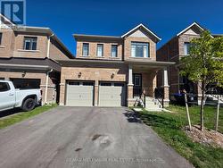 87 BEARBERRY ROAD E Springwater, ON L9X 2C9