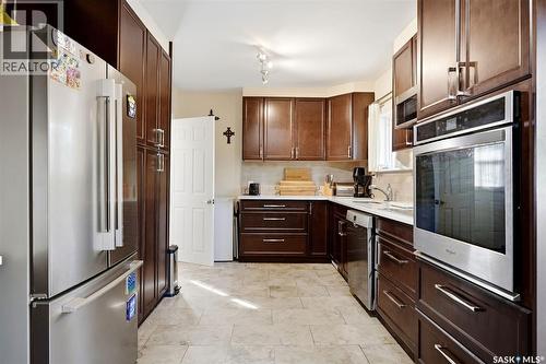 1010 Elphinstone Street, Regina, SK 