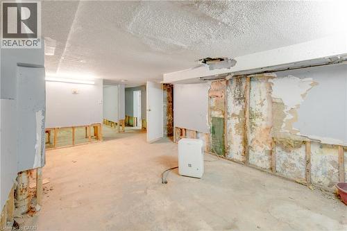 Additional content - 211 Wentworth Street N, Hamilton, ON 
