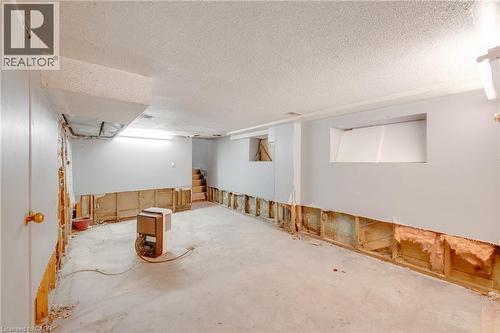 Additional content - 211 Wentworth Street N, Hamilton, ON 