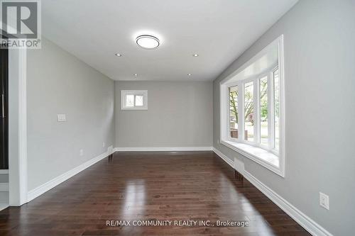 MAIN - 43 CHRISTINA CRESCENT , Toronto, Ontario M1R 4H7 4
