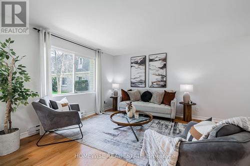 48 - 1400 WINDING TRAIL , Mississauga, Ontario L4X 1W9 4