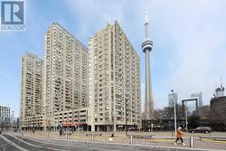 1702 - 250 QUEENS QUAY STREET W Toronto, ON M5J 2N2