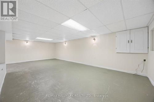 32 Valley Centre Drive, Toronto, ON 