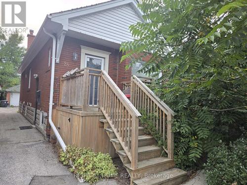 24 THIRD STREET , Toronto, Ontario M8V 2X6 2