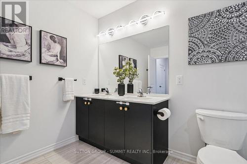 Main Floor Primary Ensuite - 52 Welch Lane, Hamilton, ON 