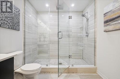 Main Floor Primary Ensuite - 52 Welch Lane, Hamilton, ON 