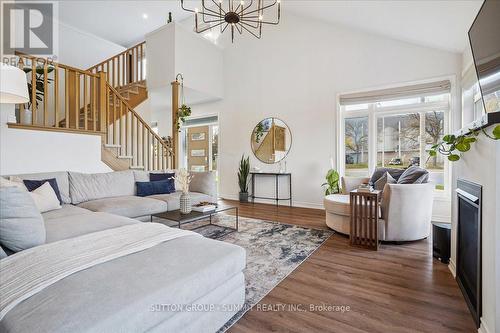 52 Welch Lane, Hamilton, ON 
