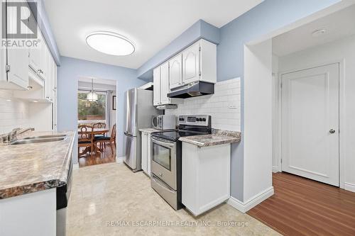 14 - 1548 Newlands Crescent, Burlington, ON 