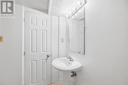 14 - 1548 Newlands Crescent, Burlington, ON 