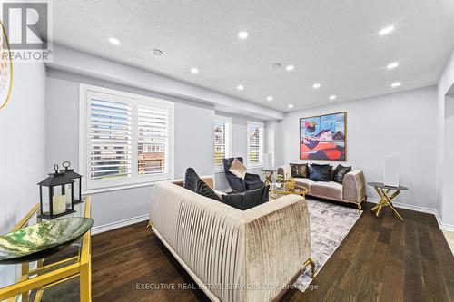 98 Bannister Crescent, Brampton, ON 
