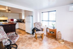 Salon - 