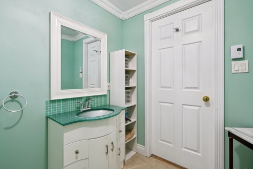 Salle de bains - 125 Rue Joseph-Vandal, Saint-Jean-Sur-Richelieu, QC 
