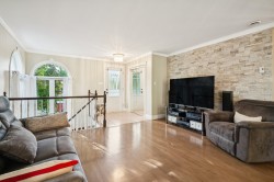 Salon - 
