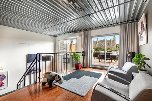 Salle familiale - 304-3282 Rue Ontario E., Montréal (Mercier/Hochelaga-Maisonneuve), QC 