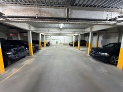 Garage - 