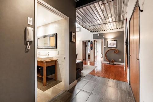 Hall d'entrée/Vestibule - 304-3282 Rue Ontario E., Montréal (Mercier/Hochelaga-Maisonneuve), QC 