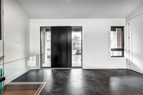 Hall d'entrée/Vestibule - 5826 Av. Palmer, Côte-Saint-Luc, QC 