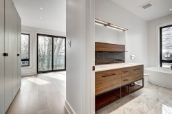 Salle de bains attenante à la CCP - 