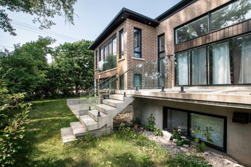 Balcon - 5826 Av. Palmer, Côte-Saint-Luc, QC 