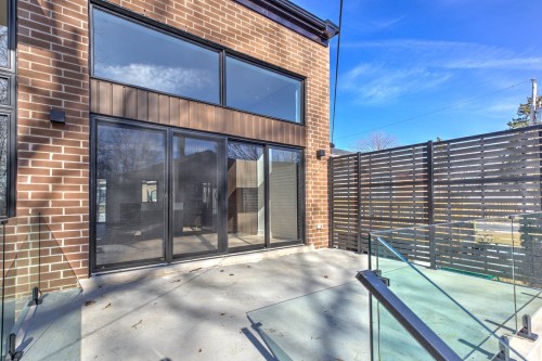 Balcon - 5826 Av. Palmer, Côte-Saint-Luc, QC 