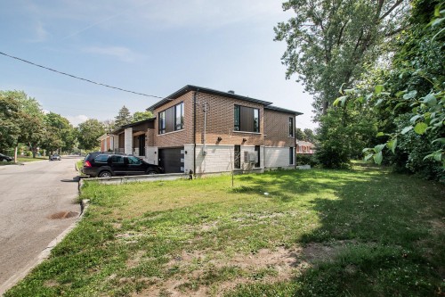 Extérieur - 5826 Av. Palmer, Côte-Saint-Luc, QC 
