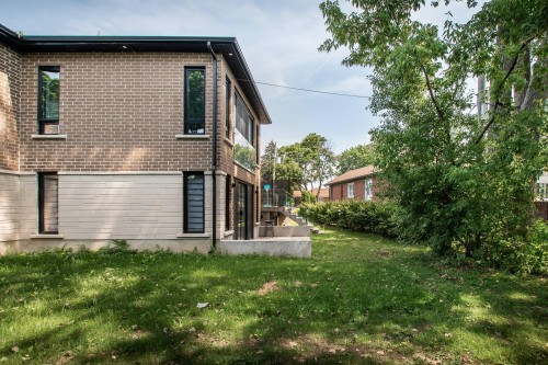 Extérieur - 5826 Av. Palmer, Côte-Saint-Luc, QC 